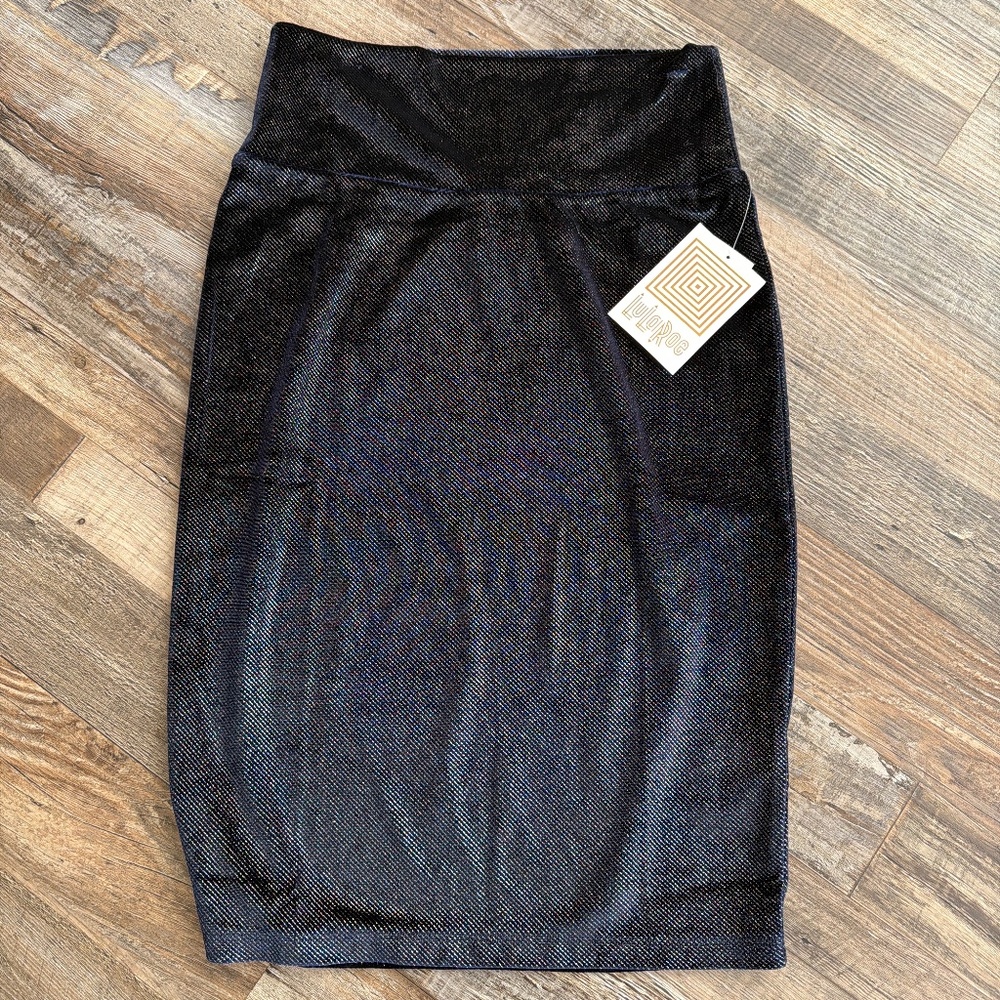 Elegant Cassie by Lularoe